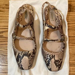 Carven Vera Cuoio leather snake print wedge